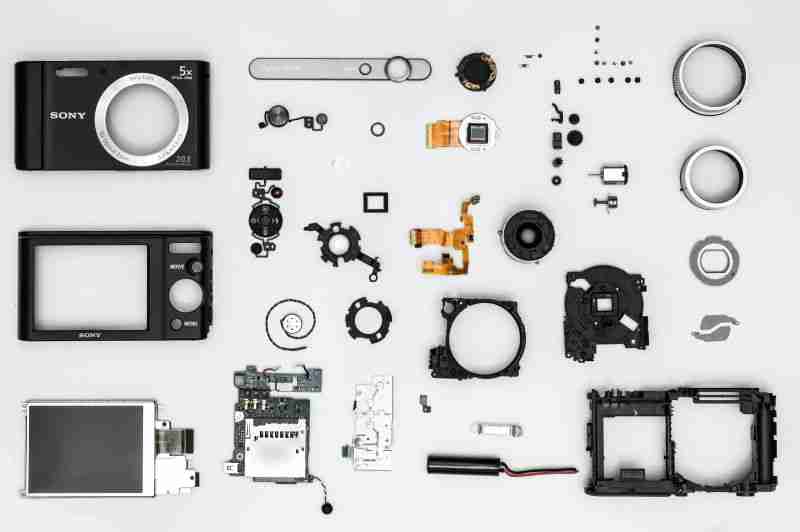 How to make your own ghost-hunting equipment: dismantled digital camera